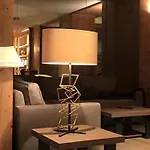 Le Samoyede 4* مورزين
