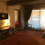 Le Samoyede فندق مورزين