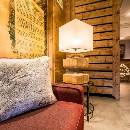 Hotel Le Samoyede 4*